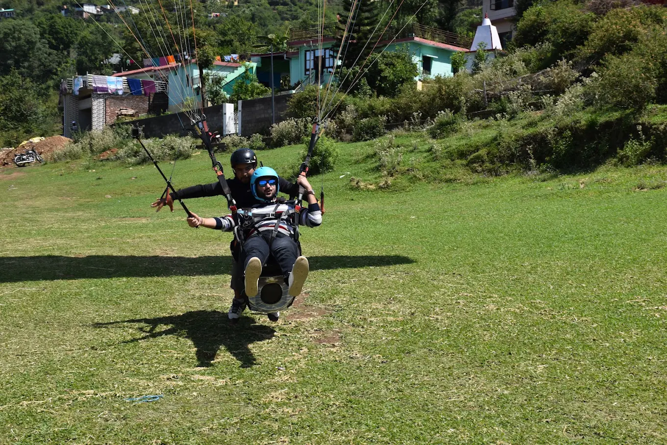Paragliding in Dharamshala